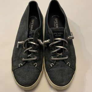 Sperry Top Sider size 8 slip on shoes blue/silver